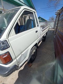 Бортовой грузовик Toyota Lite Ace 1994 года, 350000 рублей, Благовещенск