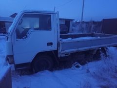 Бортовой грузовик Mitsubishi Canter 1989 года, 400000 рублей, Красноярск