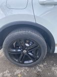 SUV   Volkswagen Touareg 2017 , 3100000 , 