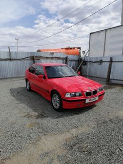 Купе BMW 3-Series 1994 года, 600000 рублей, Омск