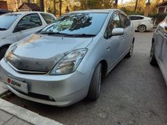 Лифтбек Toyota Prius 2011 года, 855000 рублей, Чита
