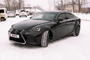 Седан Lexus IS300h 2017 года, 2850000 рублей, Хабаровск