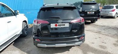 SUV или внедорожник Toyota RAV4 2018 года, 2760000 рублей, Губкинский