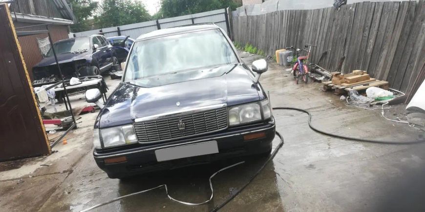  Toyota Crown 1987 , 160000 , 