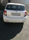  Toyota ist 2011 , 600000 , 