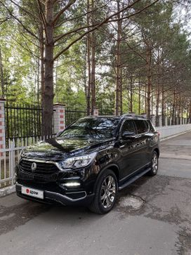 SUV или внедорожник SsangYong Rexton 2017 года, 2400000 рублей, Комсомольск-на-Амуре