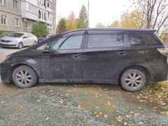 Минивэн или однообъемник Toyota Wish 2012 года, 1600000 рублей, Нижний Тагил