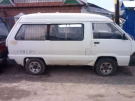 Toyota Town Ace 1990 , 65000 , 