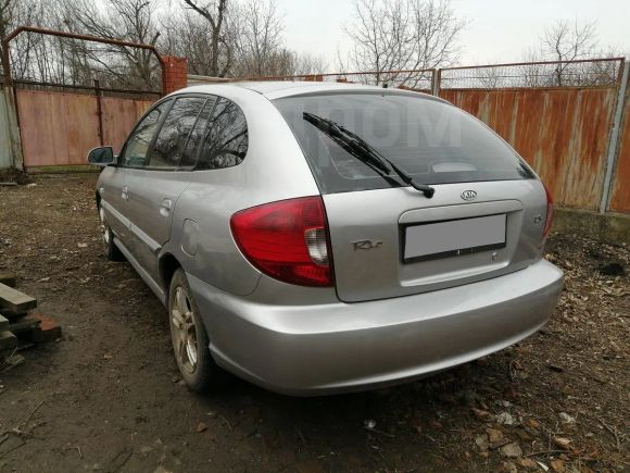  Kia Rio 2004 , 190000 , 