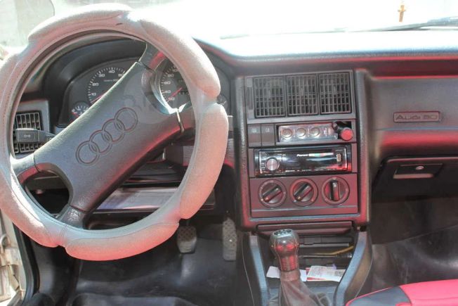  Audi 80 1989 , 140000 , 