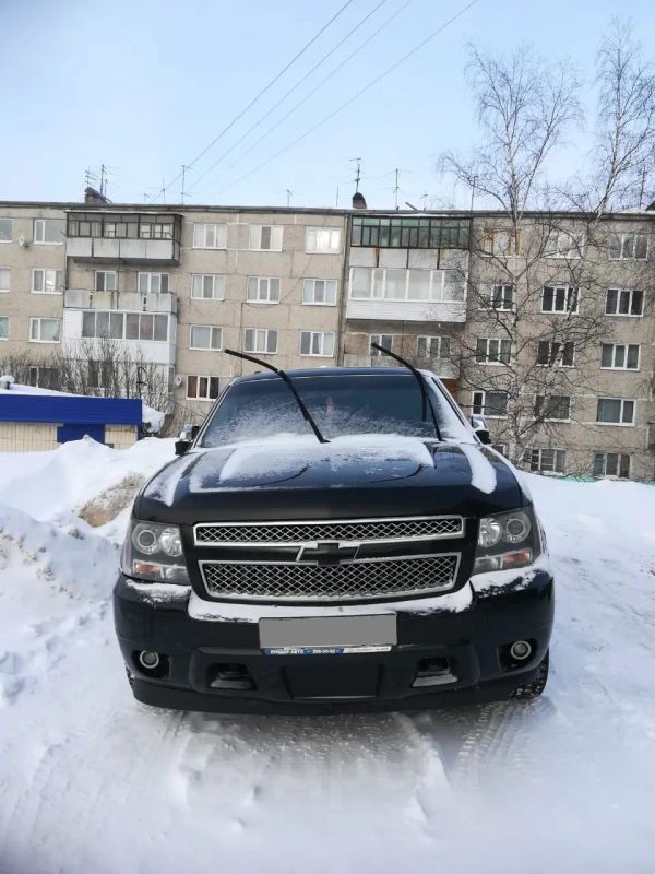 SUV   Chevrolet Tahoe 2008 , 900000 , 