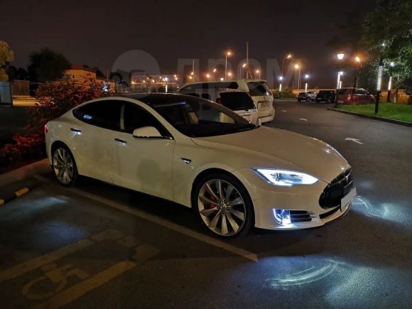  Tesla Model S 2014 , 3950000 , 