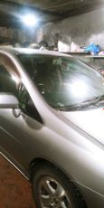    Nissan Liberty 2001 , 250000 , 