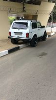 SUV    4x4 2121  1997 , 180000 , 