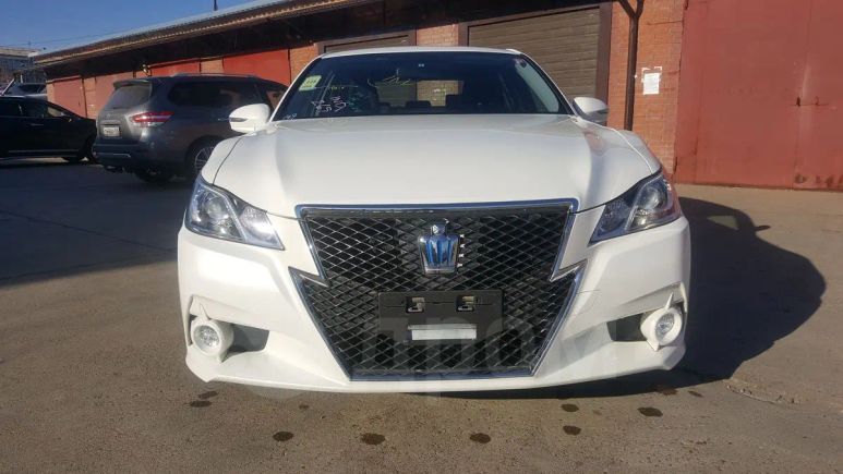  Toyota Crown 2015 , 1860000 , 