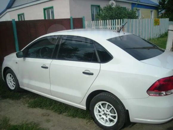  Volkswagen Polo 2013 , 440000 , 