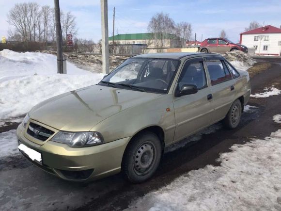  Daewoo Nexia 2011 , 200000 , 