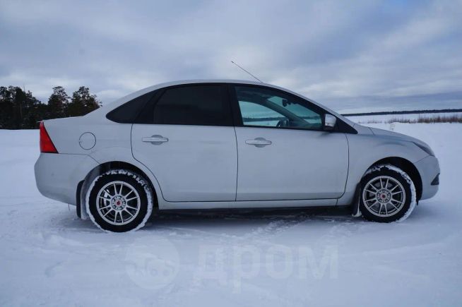  Ford Focus 2009 , 320000 , 