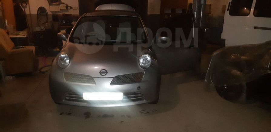  Nissan March 2004 , 210000 , 