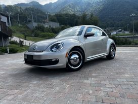  3  Volkswagen Beetle 2015 , 1350000 , 