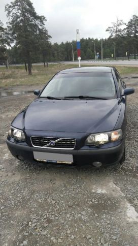  Volvo S60 2004 , 300000 , 