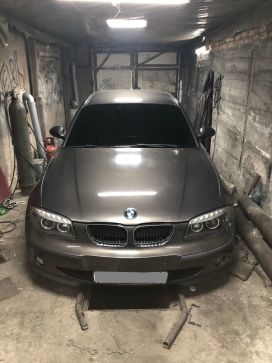  BMW 1-Series 2005 , 250000 , 