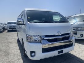    Toyota Hiace 2021 , 5270000 , 
