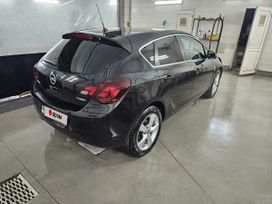  Opel Astra 2012 , 930000 , 