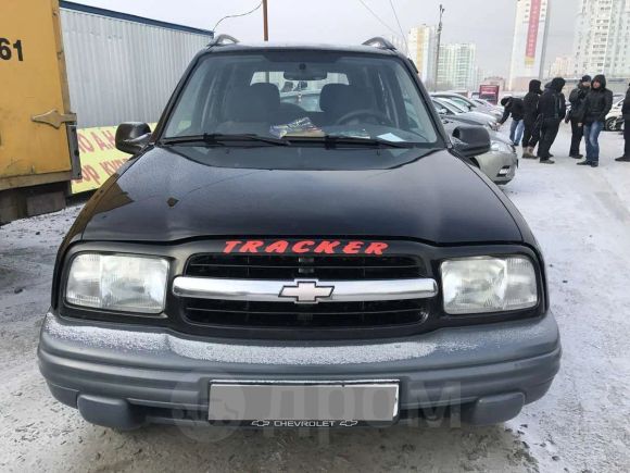 SUV   Chevrolet Tracker 2000 , 320000 , --