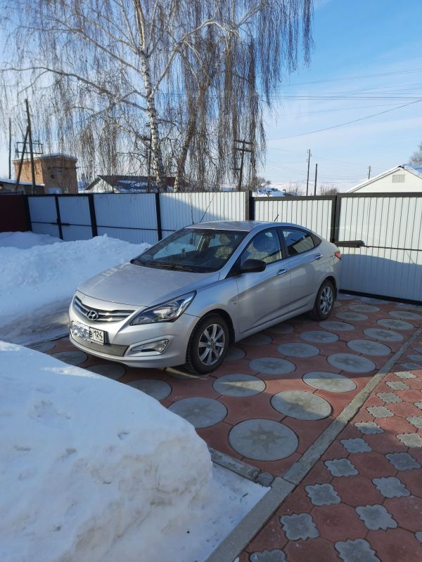  Hyundai Solaris 2015 , 750000 , 