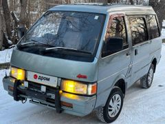 Минивэн или однообъемник Nissan Vanette 1990 года, 285000 рублей, Комсомольск-на-Амуре