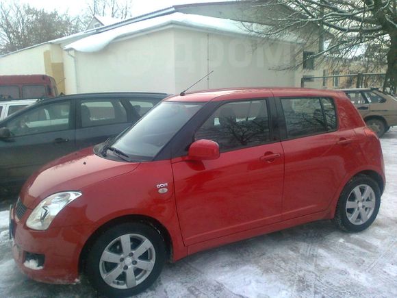 Suzuki Swift 2009 , 330000 , 