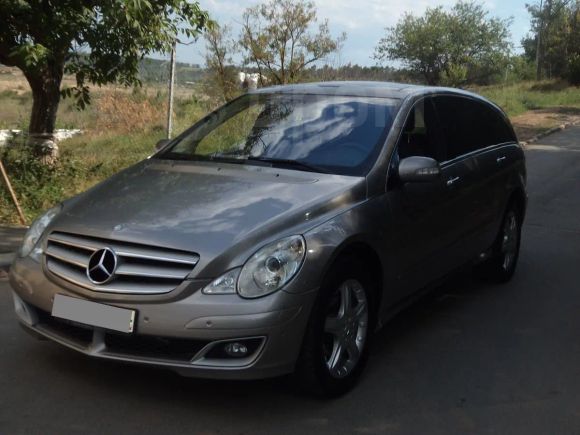    Mercedes-Benz R-Class 2005 , 700000 , 