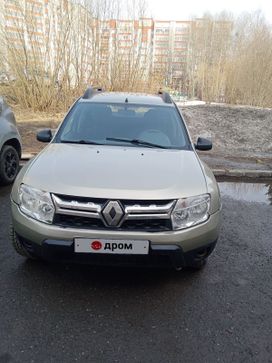 SUV   Renault Duster 2014 , 870000 , 