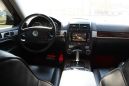 SUV   Volkswagen Touareg 2009 , 1800000 , 