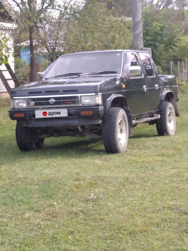  Nissan Datsun 1990 , 350000 , 