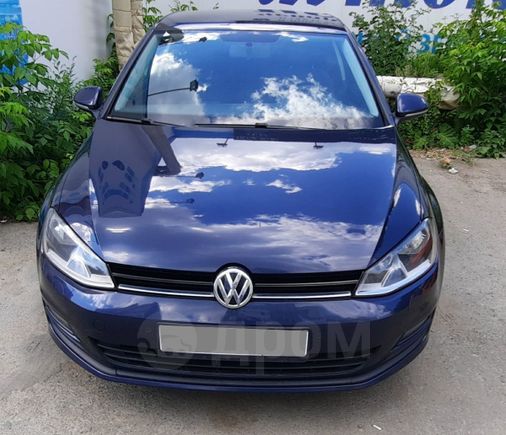  3  Volkswagen Golf 2014 , 685000 , 