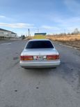  Toyota Crown 2001 , 330000 , 