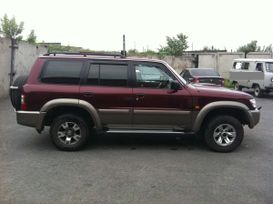 SUV   Nissan Patrol 2004 , 900000 , 