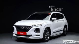 SUV или внедорожник Hyundai Santa Fe 2019 года, 2400000 рублей, Владивосток