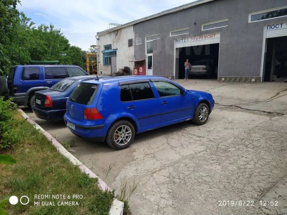  Volkswagen Golf 1999 , 210000 , 