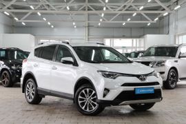 SUV или внедорожник Toyota RAV4 2019 года, 2699000 рублей, Омск