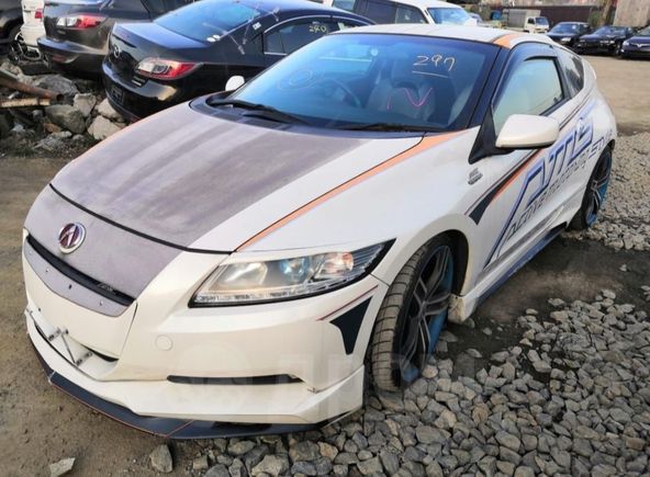  3  Honda CR-Z 2010 , 900000 , 