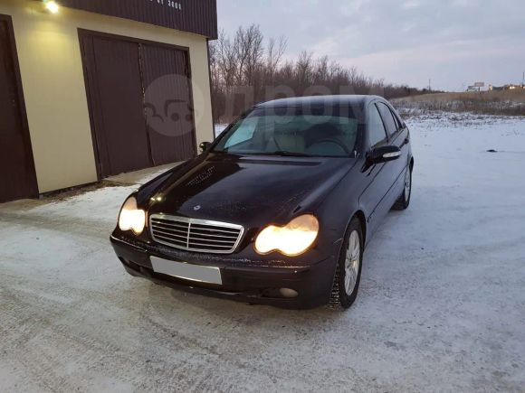  Mercedes-Benz C-Class 2002 , 260000 , 