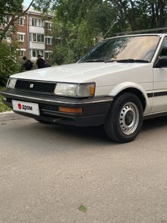 Седан Toyota Corolla 1987 года, 100000 рублей, Иркутск