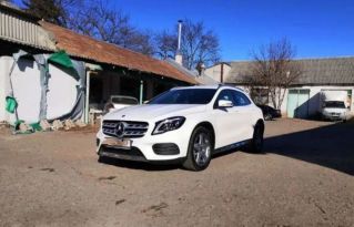 SUV   Mercedes-Benz GLA-Class 2018 , 1800000 , 
