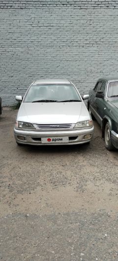 Седан Toyota Carina 1997 года, 270000 рублей, Омск