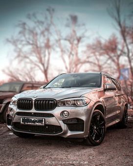 SUV   BMW X5 2017 , 7000000 , 