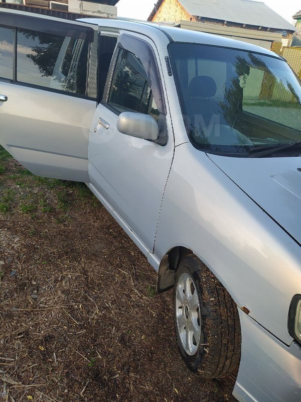  Nissan Cube 2001 , 105000 , 