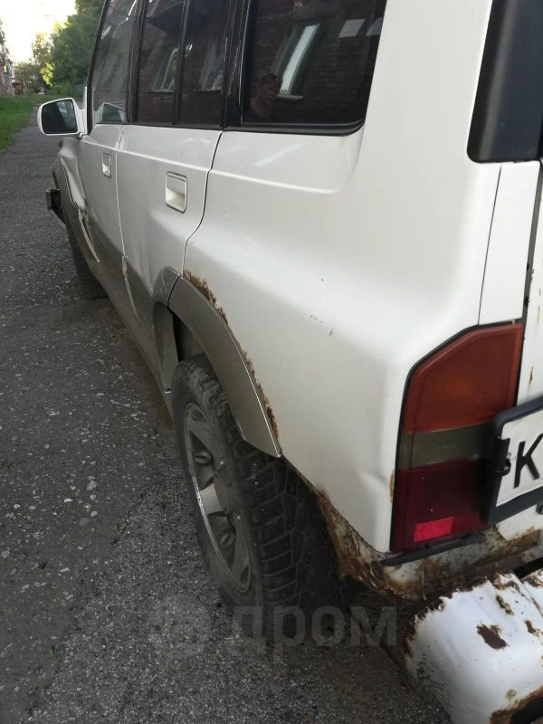 SUV   Suzuki Escudo 1995 , 150000 , 